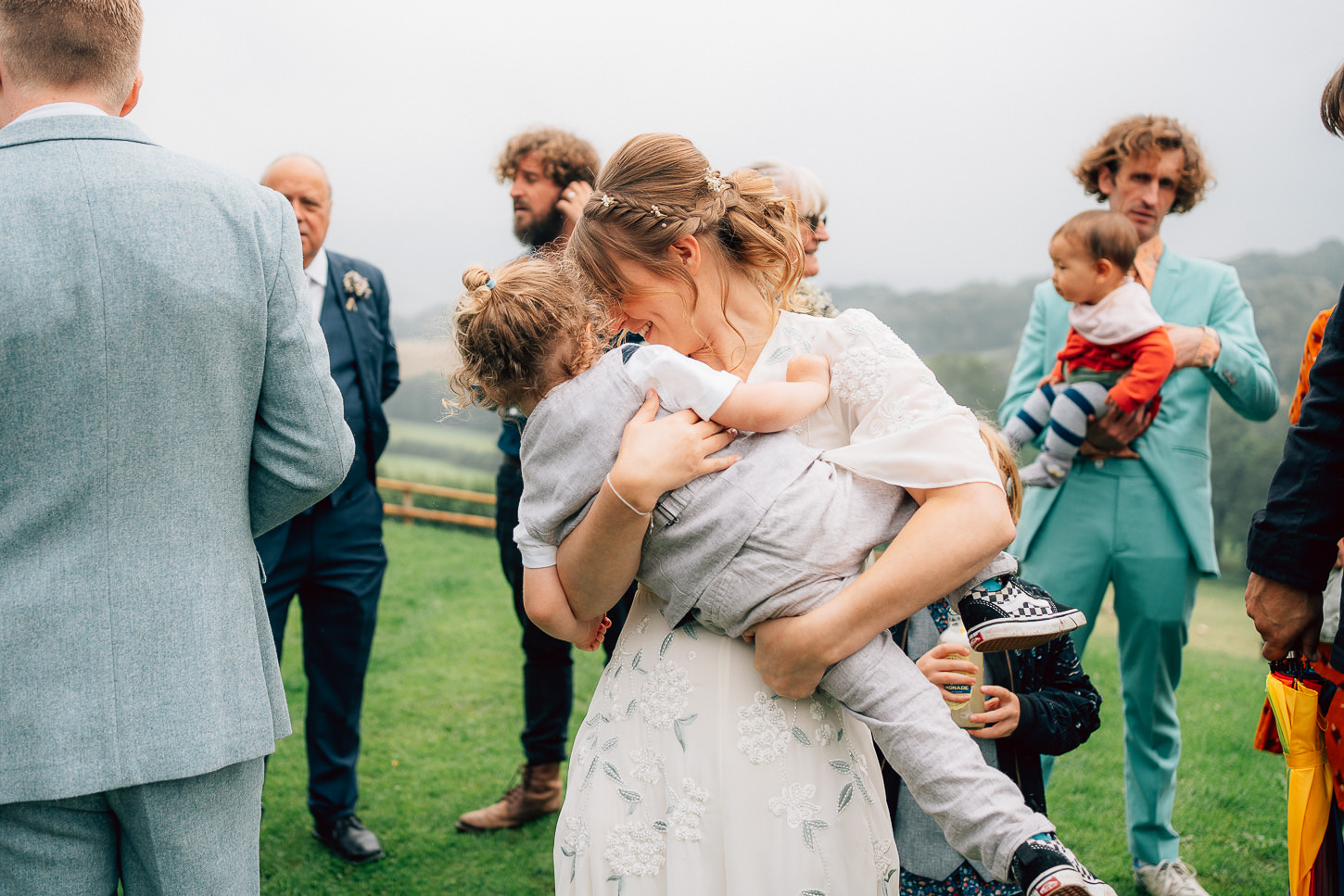 KATE JOHN SUGAR LOAF BARN WEDDING PHOTOGRAPHY 011 KATE JOHN SUGAR LOAF BARN WEDDING PHOTOGRAPHY 011